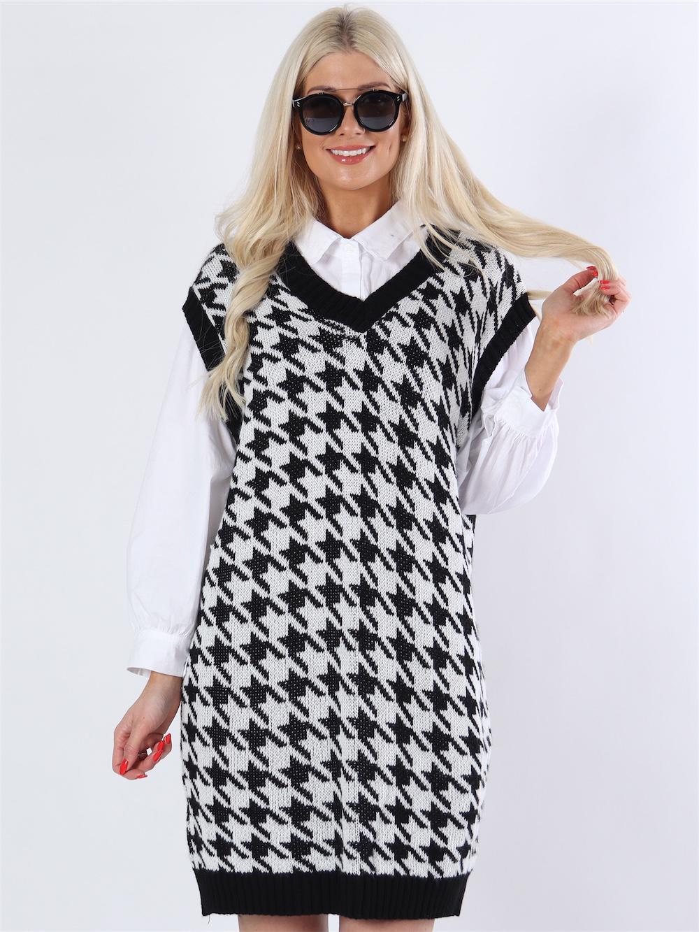 Alyssa - Sort og hvid ternet strikvest